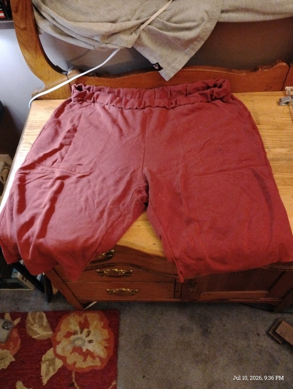 Target all in motion Women's Size XL Drawstring Athletic Shorts in Burgundy Red